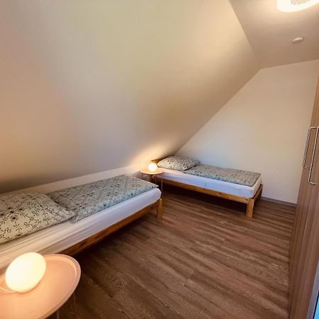 Holmblick - Boddenblick, Balkon, 2 Schlafzimmer, 4 Personen Born Exterior photo