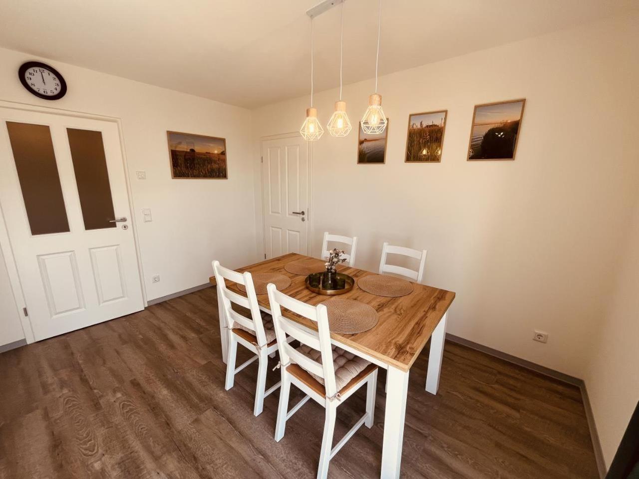 Holmblick - Boddenblick, Balkon, 2 Schlafzimmer, 4 Personen Born Exterior photo